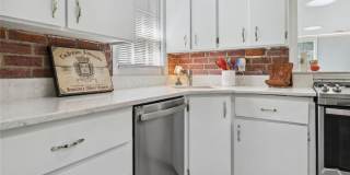 1616 Skidaway Road Gallery 17