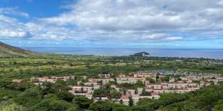 Beautiful 1/1 Penthouse unit at Makaha Valley Towers Gallery 1