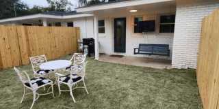 1979 Minott Street Gallery 2