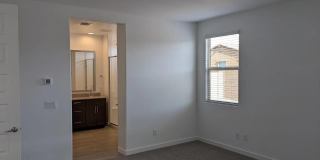 2250 E Kelly Drive Gallery 26