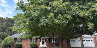 1721 Erin Way Gallery 1