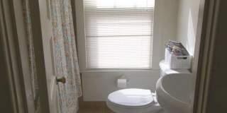 Lovely Cottage with Detached 2-Car Garage Gallery 17