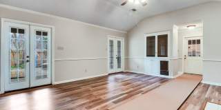 101 Chateau Place Gallery 4