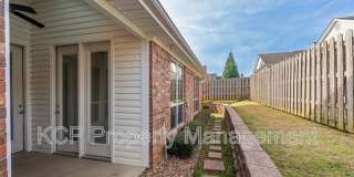17 Jeffrey Way Gallery 21