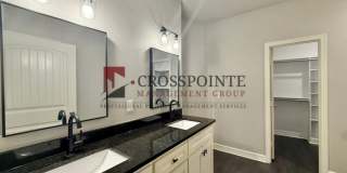 501 West Vance Street Gallery 20