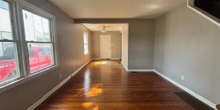1324 E 25th Avenue Gallery 2