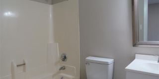 210-18 Colonial Drive Gallery 10