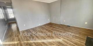 304(a) South Locust St Gallery 1