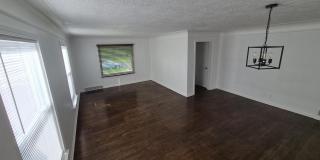 2038 Copeman Boulevard Gallery 3