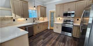 198 Wellington Street SW Gallery 9