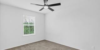 5618 SALADO FLS Gallery 17