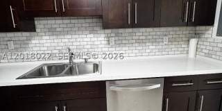 5401 SW 77th Ct Gallery 12