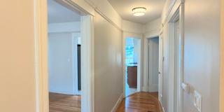 UPDATED LARGE BRIGHT 1250sf 2BR/1BA/1GR Crocker Home  AVAILABLE NOW Gallery 7