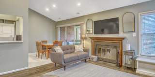 7598-N LAKESIDE VILLAGE Drive Gallery 5