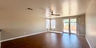 11713 W Shaw Butte Dr Gallery 20