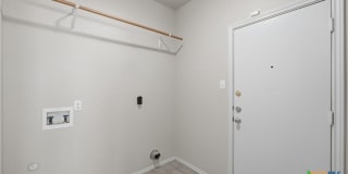 821 Benning Gallery 31