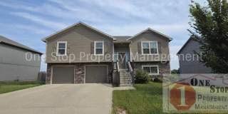 Beautiful 4 bedroom, 3 bathroom home in Raymore! Gallery 1