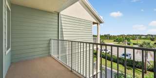 2 Bedroom 1.5 Bath Townhome Gallery 64