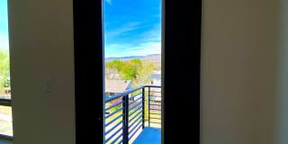 Close to Micron, 3 Bedroom 3 bath w/ a Million Dollar View! Gallery 51