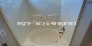 4 Bed/ 2.5 Bath Single Family Home, 1890 sq ft, 10400 Tracewood Ct Highlands Ranch CO Gallery 24