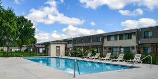 The Willows Gallery 4