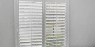 2270 NE 68th St Gallery 22