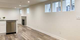 1557 Harrison Street Gallery 24