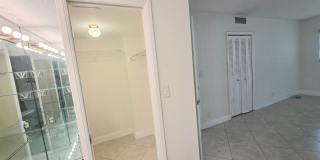 3100 NE 48th Court Gallery 30
