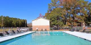 Pine Grove Apartments Gallery 16
