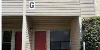 1900 Dartmouth Street Gallery 1