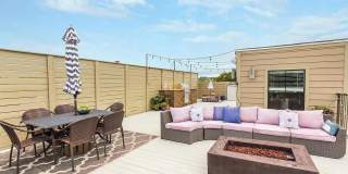 Top Floor, 2BR, 2BA with Den + Private Large Rooftop and Garage parking! A Must see!! Top Floor, 2BR, 2BA with Den + Private Large Rooftop and Garage parking! A Must see!! Gallery 1