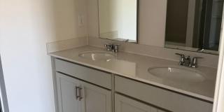 Brand-New 4 Bedroom Home in The Hamptons at Hickory – Modern Living, Pet Friendly Gallery 11
