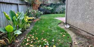 Beautifully Updated 4/2.5 near Woodward Park Gallery 23