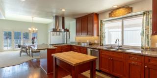3 Bedroom + 3 Bathroom Home | Mandalay Bay | Oxnard | Fully Furnished Gallery 12