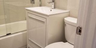 240 Castlewall Avenue Gallery 5