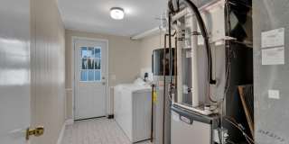 415 15th Avenue Gallery 37