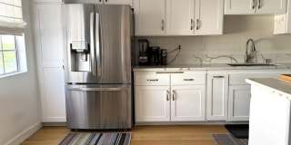 Multi-Level 2 bed plus bonus room townhome in South Redondo Beach – Available for 6–12 Months Gallery 9