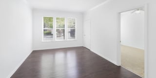 Sullivan Place Gallery 15