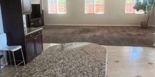 Spacious 4BR House in Riverside Gallery 50