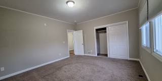 Unicorn alert!!!  5 bedroom 2 story home of your dreams! Gallery 21