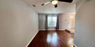 Charming Townhome in the Heart of Virginia Beach Gallery 9