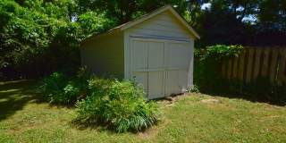 Charming updated 3 bed, 1 bath home near Midtown and Pink Palace. Gallery 21