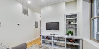 524 N Armour Street Gallery 4