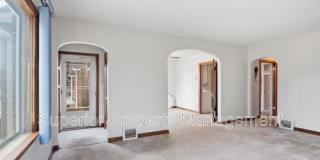 109 W 1st Ave Gallery 6