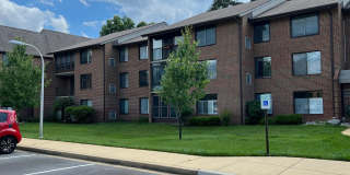 15300 BEAVERBROOK Court unit: 88-2B Gallery 1