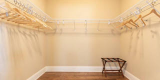 1943 Boardwalk Drive Gallery 22