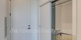 Yancey Street Gallery 22