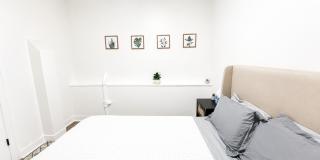 6439 North Hamilton Avenue - Garden Gallery 8