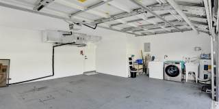 4751 Northeast 29th Avenue Gallery 4