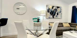 2100 NE 45th Street Gallery 6